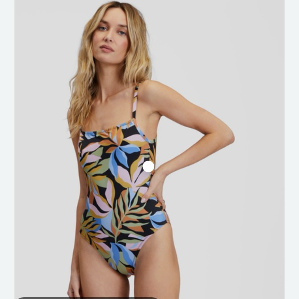 NWT BILLABONG - A/DIV STRAPPY ONE PIECE